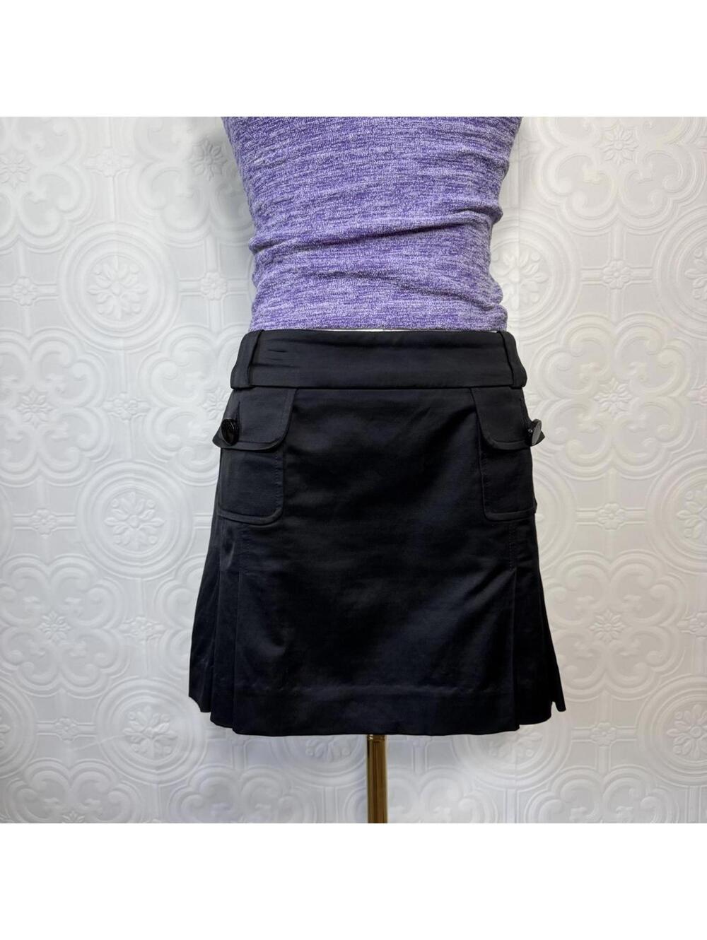 Vintage Bebe Mini Skirt Womens 8 Black Satin Pleated Pockets Y2K Office Siren